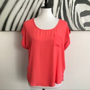 đ2/$20 OR $15đNWT Gorgeous Orange Top